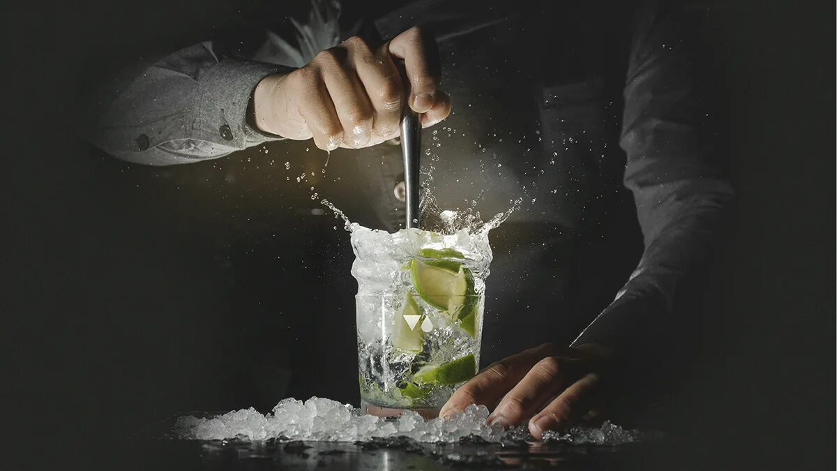 Aromatlar uyg‘unligi uchun ziravorlar va efir moylari kompozitsiyasi